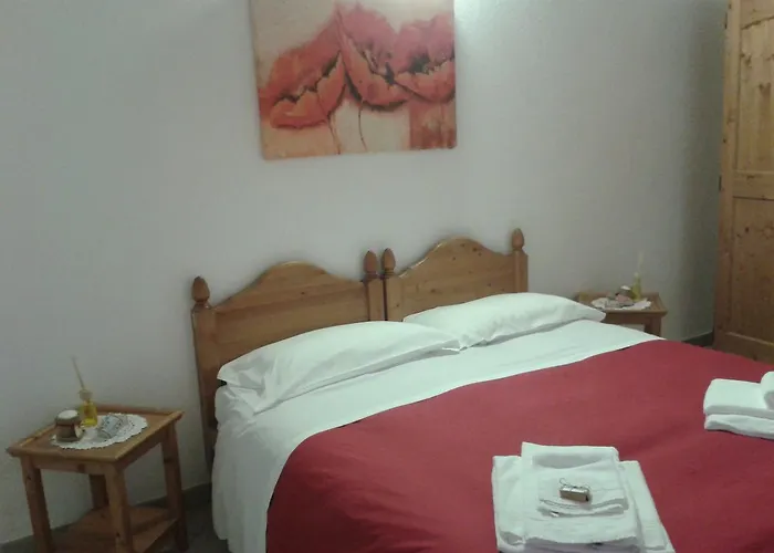 Rifugio Escursionistico La Rua' Hostel Macra