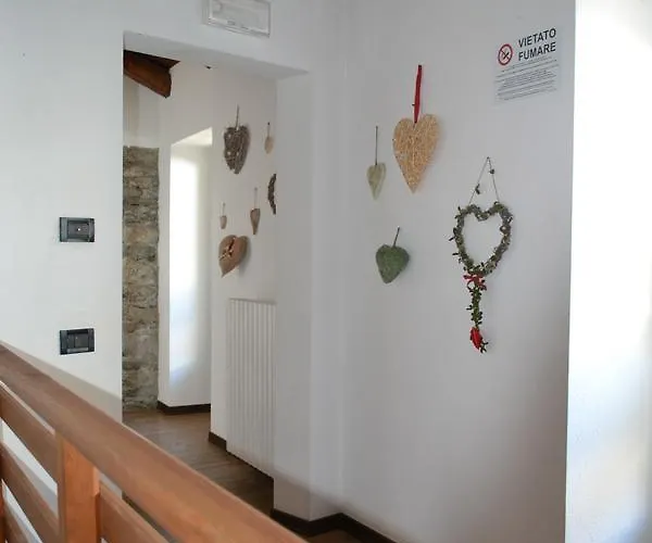 Rifugio Escursionistico La Rua' Hostel Macra