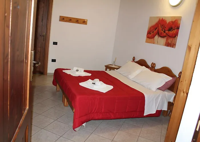 Rifugio Escursionistico La Rua' Hostel Macra