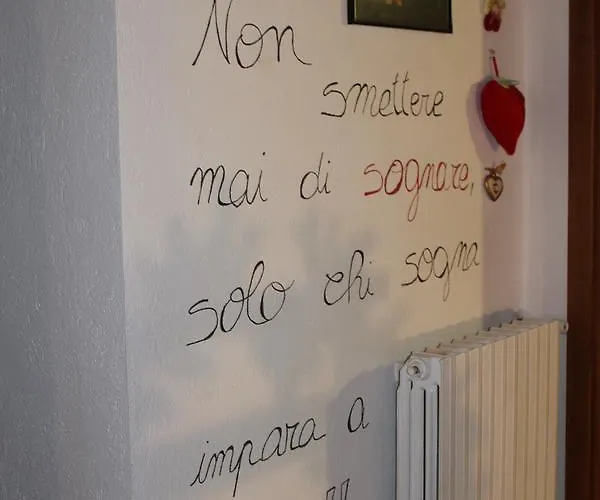 Rifugio Escursionistico La Rua' * Macra